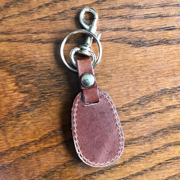 Leather Keychain NIB - Picture 4 of 6